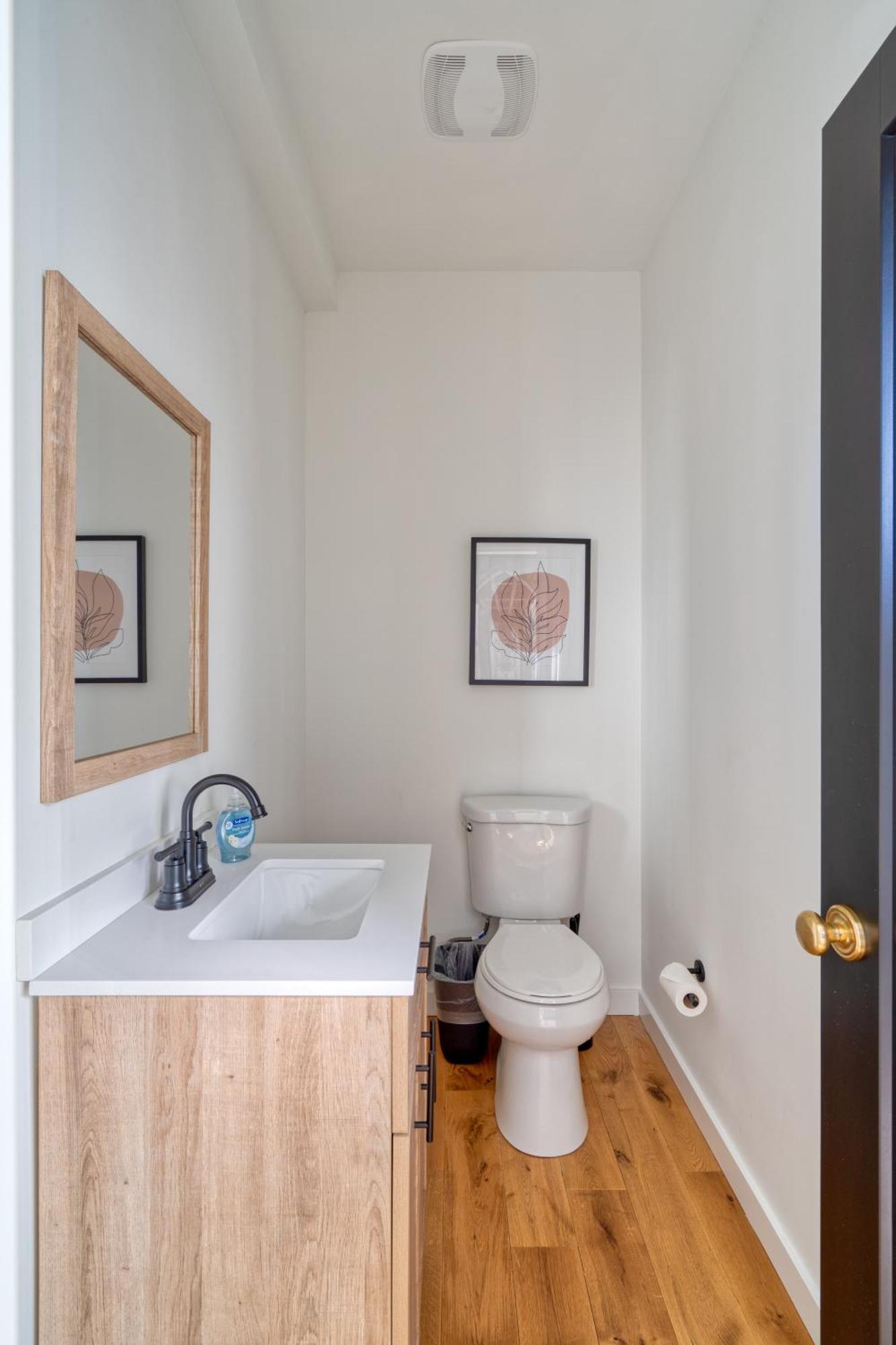 Holiday home Collection - Outstanding N Tabor Townhouse Compound Sleeps 16 *